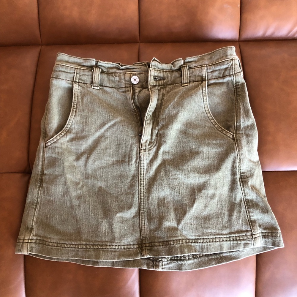 American Eagle forest green denim skirt